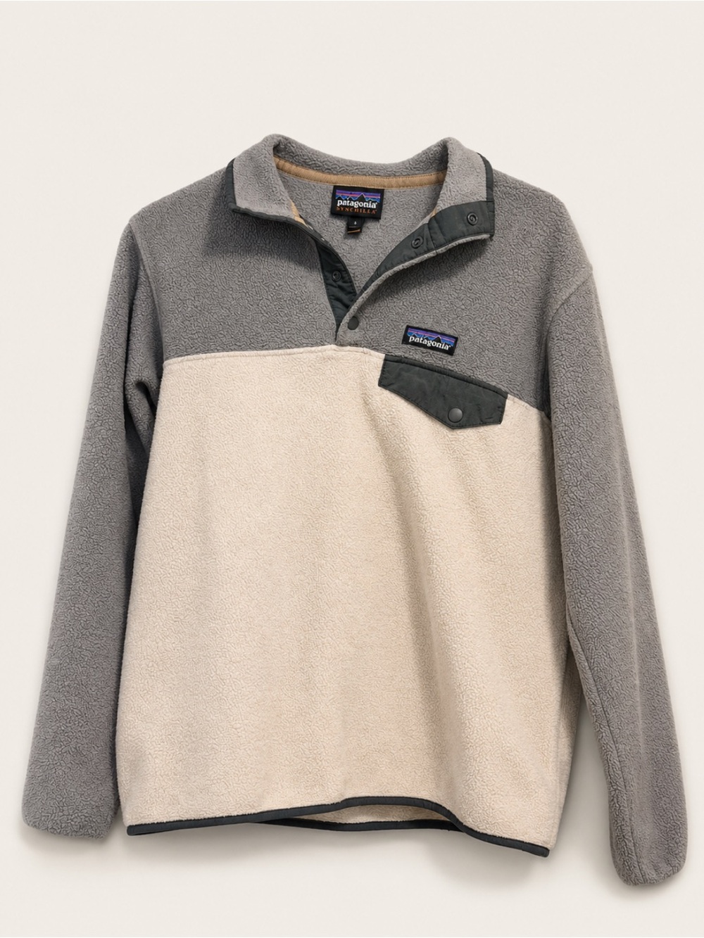 Patagonia Women’s Synchilla Button Up Size Small